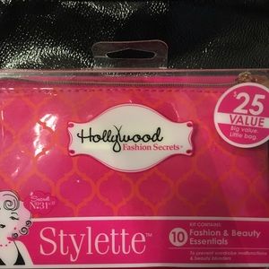 Style emergency kit